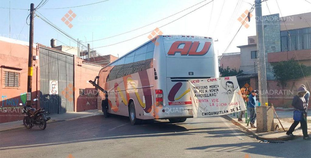 Inconformes bloquean calles y toman dependencias en Oaxaca - bloqueos-oaxaca-3-1024x521