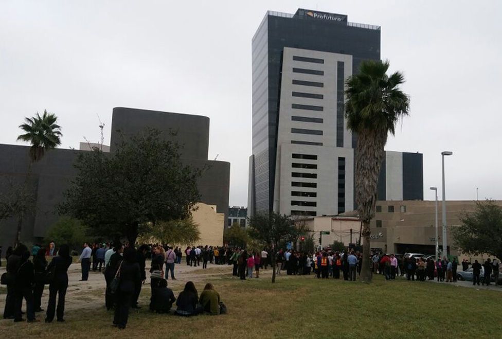 Desalojan edificio en Monterrey por amenaza de bomba - bomba-monterrey-4