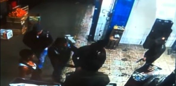 Video: asalto a mano armada en Central de Abasto