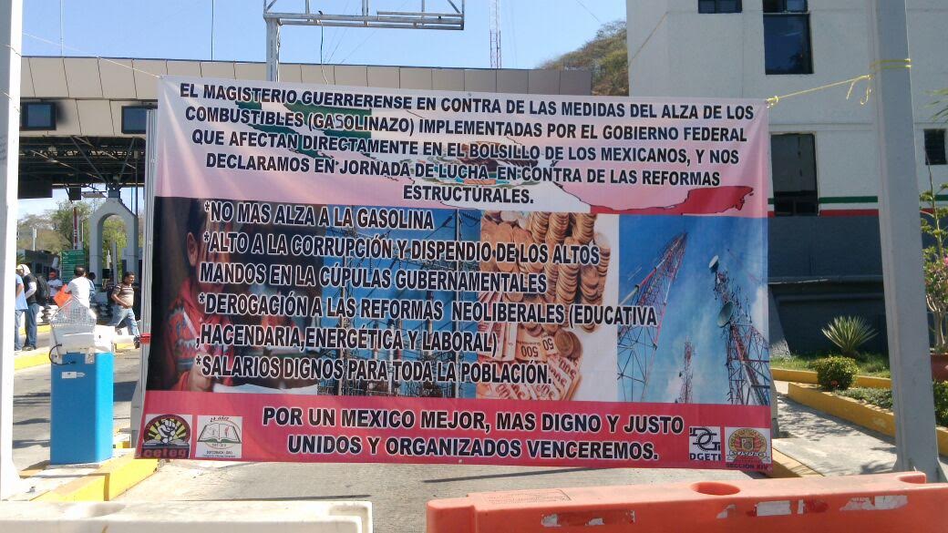 CETEG retiene a empleado de Gobernación de Guerrero