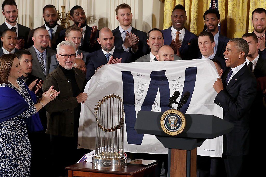 Obama recibe a los Cachorros de Chicago en la Casa Blanca - chicago-cubs-obama-3-1024x683