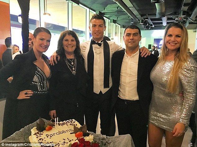 Así celebraron algunas estrellas deportivas el Año Nuevo - fam1