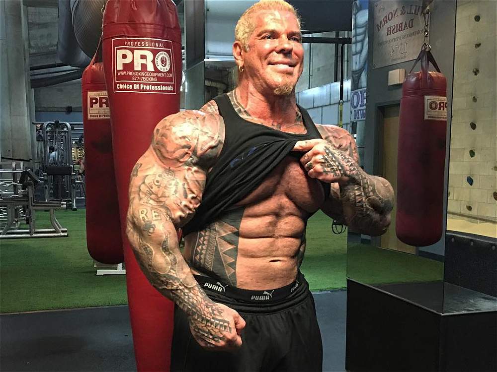 El hombre que usó esteroides por más de 30 años - fisicoculturismo-2