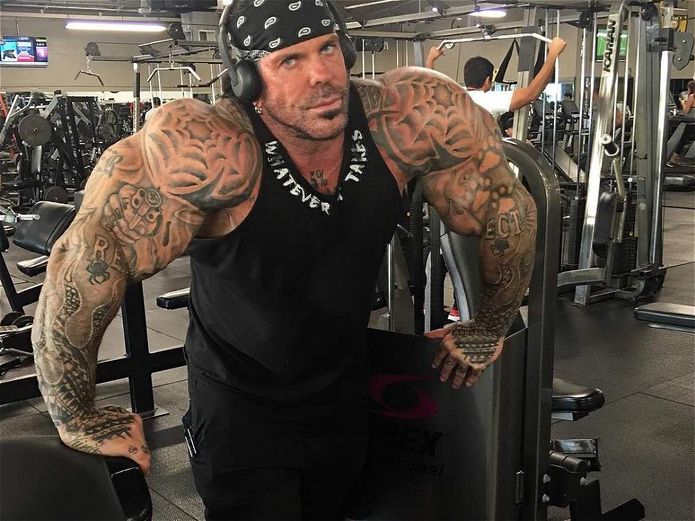 El hombre que usó esteroides por más de 30 años - fisicoculturismo