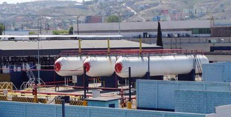 Estado de México promueve retiro de gasera en Tlalnepantla