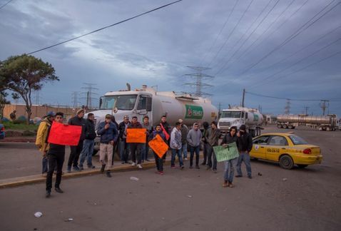 Pemex advierte por situación crítica de desabasto en tres estados - gasolinazo-gasolina-precio-protestas-marchas-cdmx-fotogaleria-milenio_noticias_MILIMA20170103_0112_11