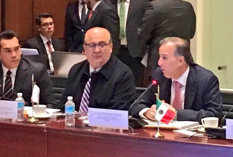 Meade explica el aumento de combustibles a gobernadores - gconago