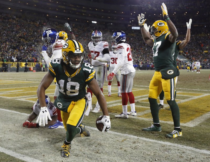 Con un Hail Mary, Packers aplastan a Giants 38-13 - green-bay