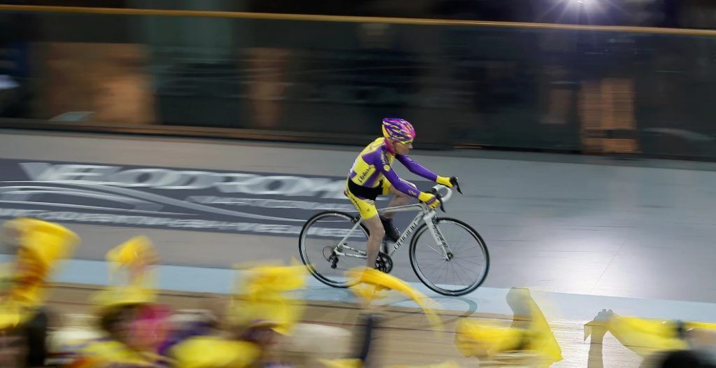Hombre de 105 años rompe récord de ciclismo - hombre-de-105-años-I-1024x526
