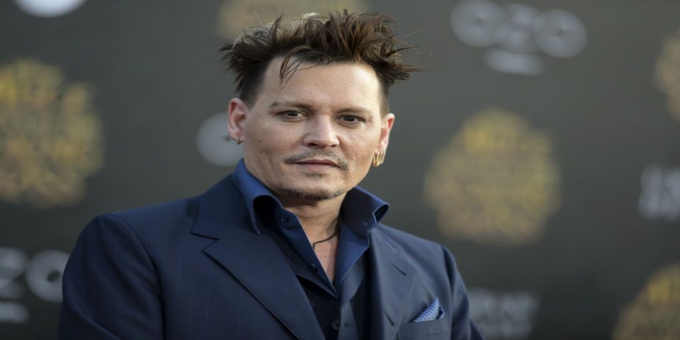 Johnny Depp demanda a ex representantes por 25 millones de dólares