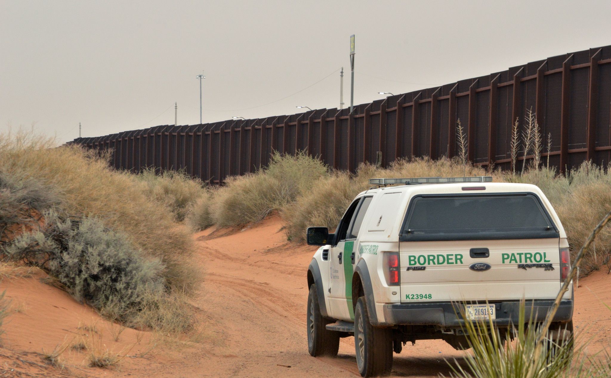 Jefe de la Patrulla Fronteriza renuncia a su cargo - la-na-border-patrol-abuses-20160314