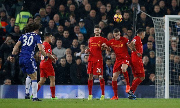 Diego Costa deja escapar la victoria para el Chelsea - liverpool-chelsea-2