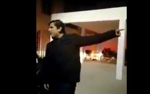 Video: joven se burla de policías en Torreón Video: joven se burla de policías en Torreón