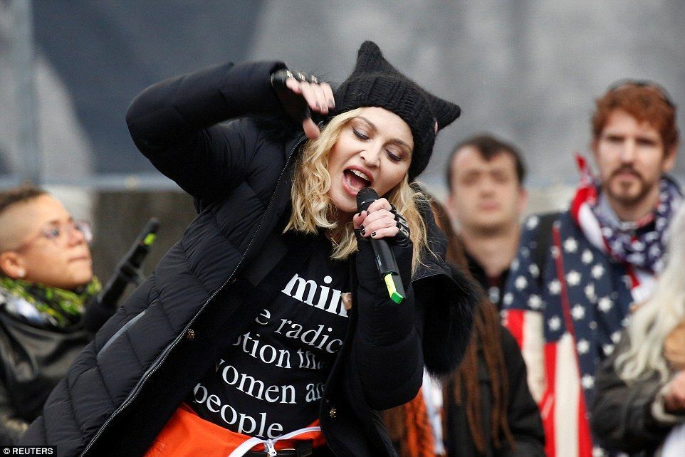 Servicio Secreto investigará a Madonna por discurso en marcha de mujeres - madonna-2