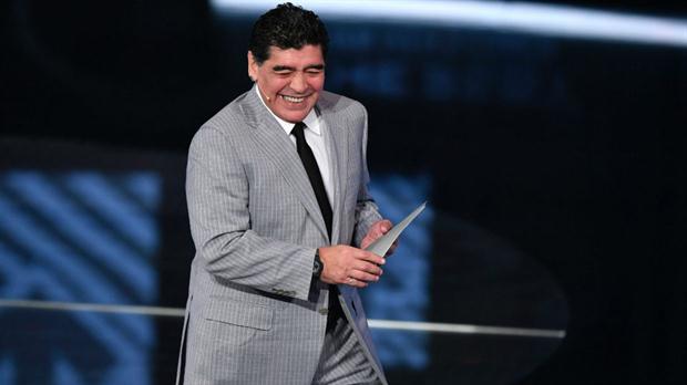 Nombrarán a Maradona embajador de FIFA en el mundo - maradona-premios-fifa-the-best