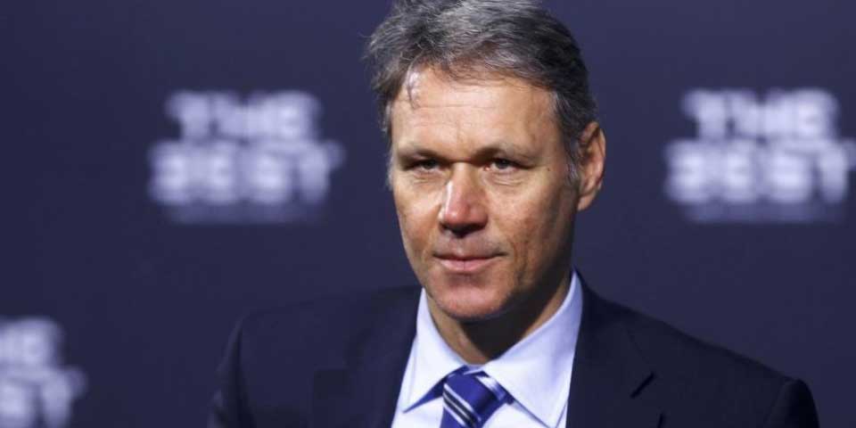 Marco van Basten deja cargo en la FIFA - marco-van-basten-1