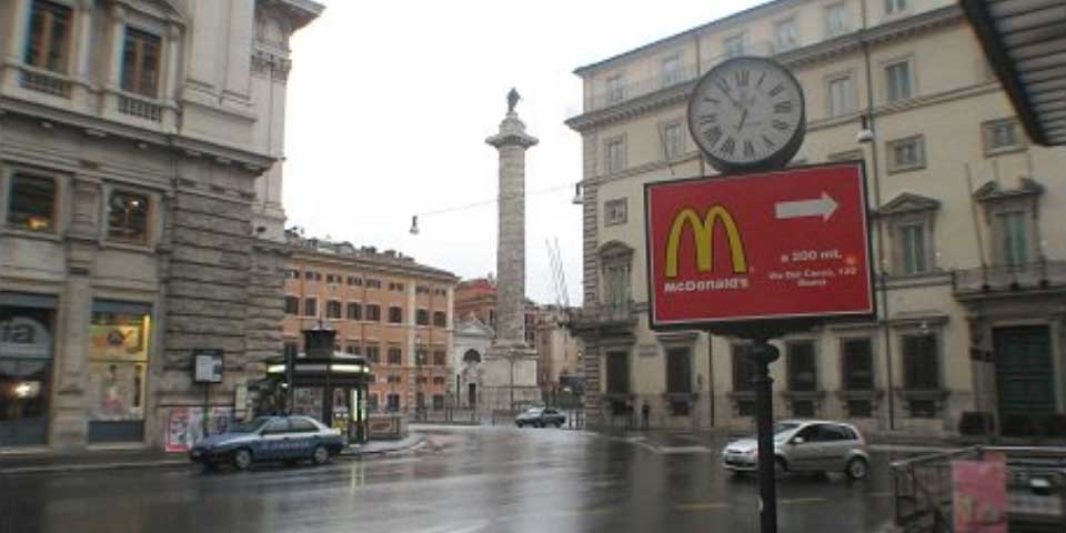 McDonald’s del Vaticano regalará mil comidas a indigentes