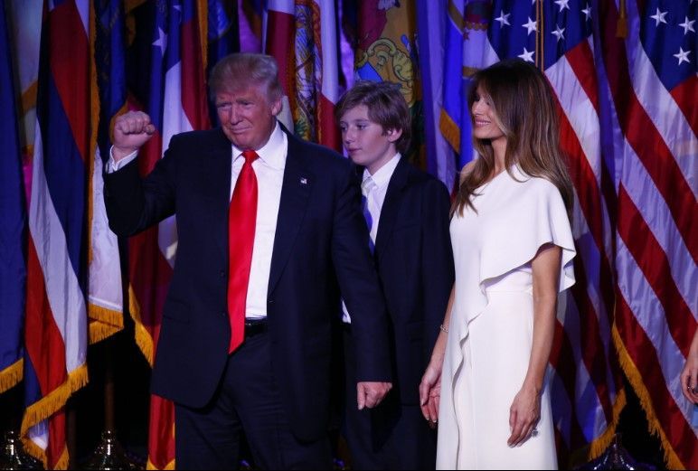 La historia de Ralph Lauren vistiendo a las Primeras Damas - melania-Trump-RL-I