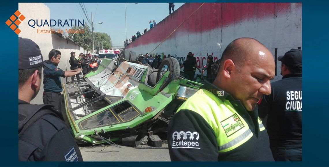 Video: tres pasajeros muertos y 20 lesionados al caer microbús - micro