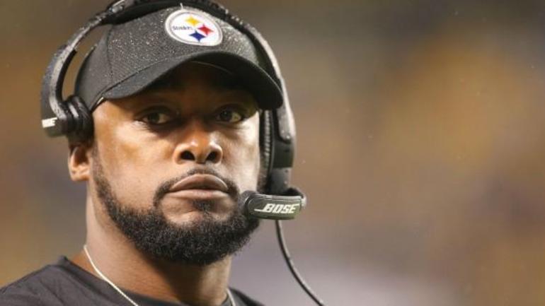 Coach de Steelers llama idiotas a los Patriots