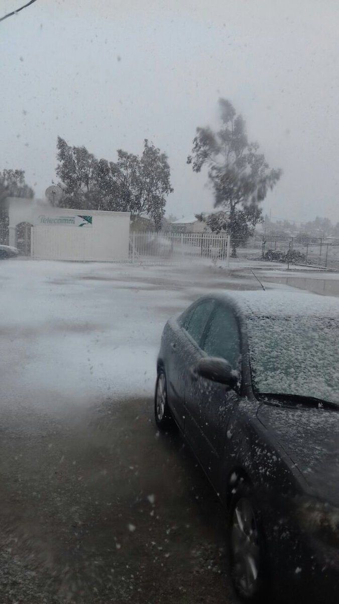 Continúa cerrada La Rumorosa con dirección a Tecate - nevadas-4