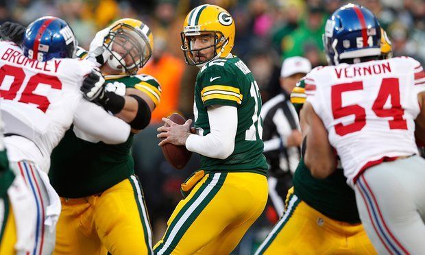 Con un Hail Mary, Packers aplastan a Giants 38-13