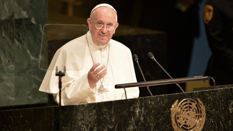 Es grave intentar defendernos con alambres y muros: Papa Francisco - papa-francisco-2