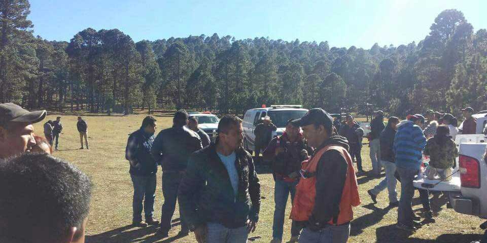 Rescatan a 16 jóvenes perdidos en bosque de Tamaulipas Rescatan a 16 jóvenes perdidos en bosque de Tamaulipas