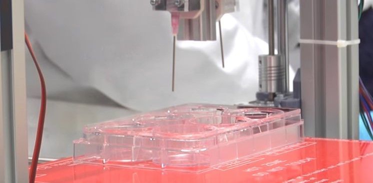 Crean impresora 3D de piel humana