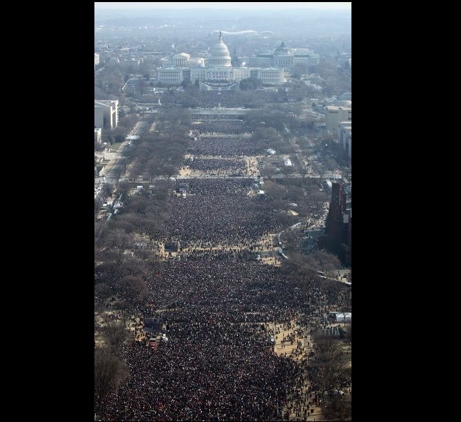 Así fueron las investiduras de presidentes de Estados Unidos - primera-inauguración-de-barack-obama