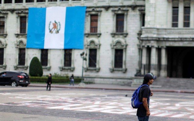 Detienen a hermano de presidente de Guatemala por caso de corrupción - reuters_guatemala_ca1-640x400