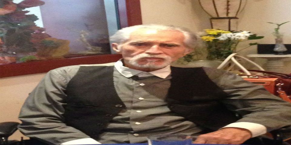 Rogelio Guerra es capaz de sonreír