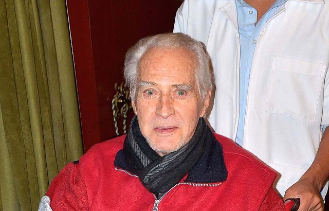 Rogelio Guerra es capaz de sonreír - rogelio-guerra-enfrenta-dura-rehabilitacin