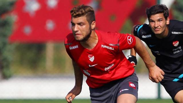 Futbolista turco fue testigo de la masacre en Estambul