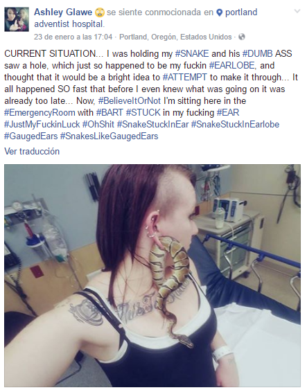 #Viral: serpiente se atora en el lóbulo de la oreja de una mujer - serpiente
