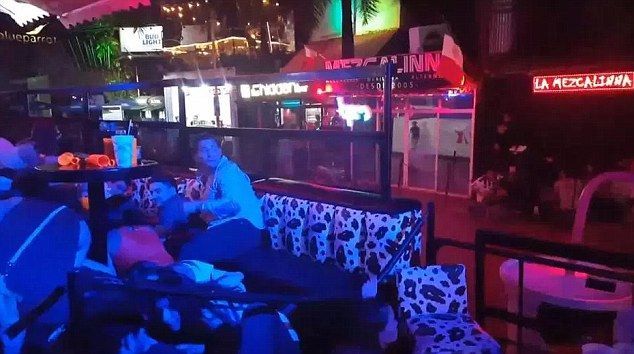 Tiroteo deja al menos cinco muertos en Playa del Carmen - tiroteo-playa-2