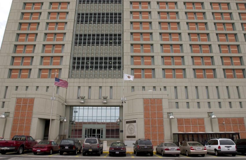 Llega 'El Chapo' a tribunal de Brooklyn para comparecer - tribunal-de-brooklyn-2