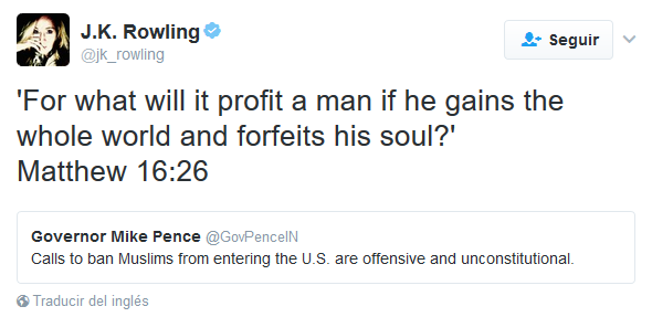 J.K. Rowling arremete contra Mike Pence con referencia bíblica - tuit-jk-pence