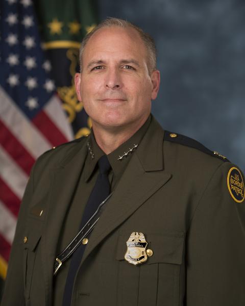 Jefe de la Patrulla Fronteriza renuncia a su cargo - usbpchief-morgan-20160922