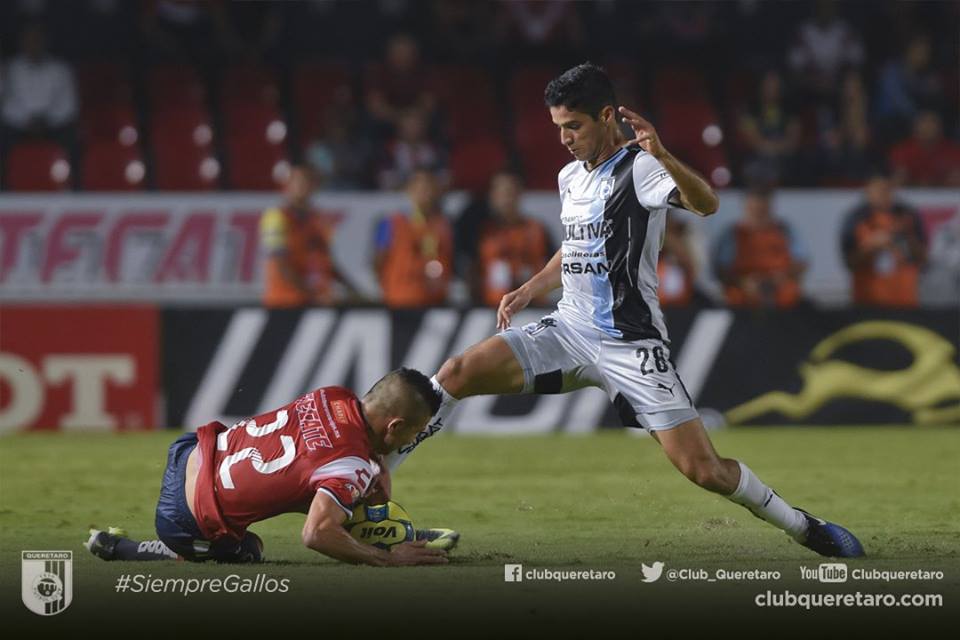 Veracruz se aleja de Morelia en el descenso - veracruz-qro-1