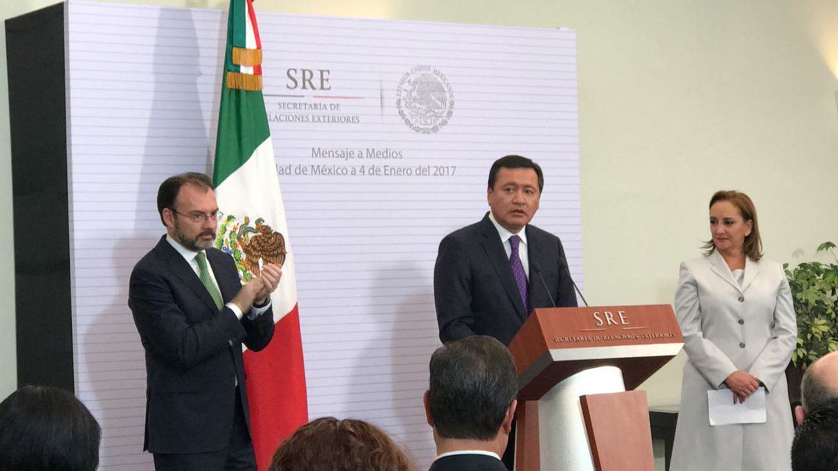 Osorio Chong da la bienvenida a Videgaray como canciller