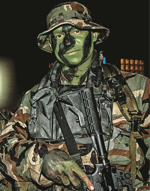 Francotirador de los SEALs revela sus secretos - 04