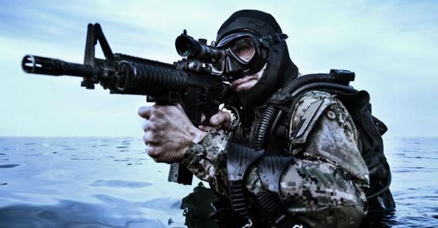 Francotirador de los SEALs revela sus secretos