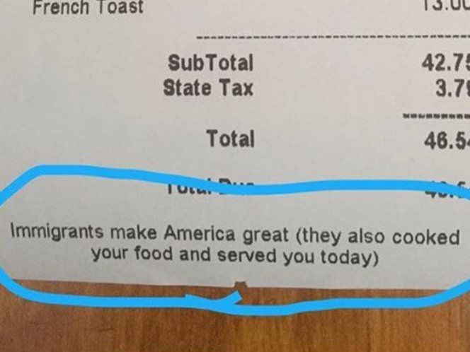 Restaurante de NY apoya a inmigrantes a través de mensaje en tickets - 1616659