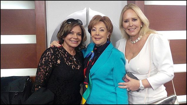 Jacqueline Andere, Margarita Gralia y María Sorte presentan “Mujeres de ceniza” Jacqueline Andere, Margarita Gralia y María Sorte presentan “Mujeres de ceniza”