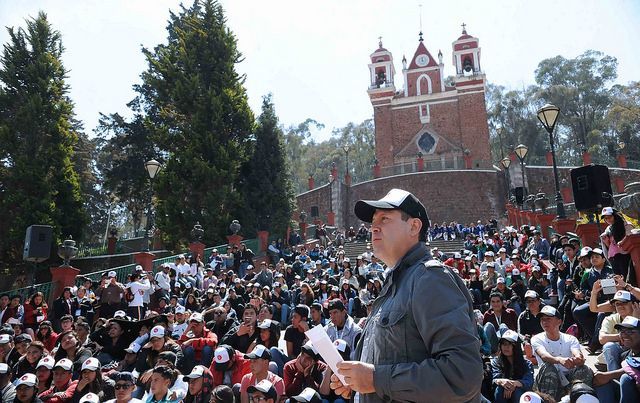 Educación, cultura y valores, herramientas contra la inseguridad: Eruviel Ávila - 32942611762_34d24e02db_z-1