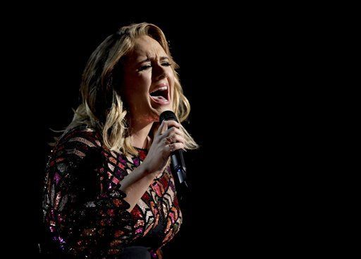Adele se lleva la noche en los Grammy - 349d4af1da3b9908b20f6a706700877b