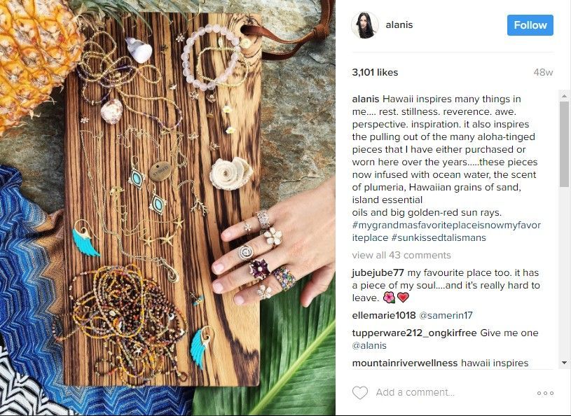 Roban 2 mdd en joyas a Alanis Morissette - Alanis-Morissette-3