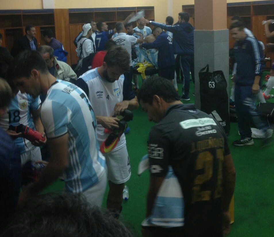 ¿Por qué Atlético Tucumán jugó ‘disfrazado’ de la selección de Argentina? - Atlético-Tucumán-3