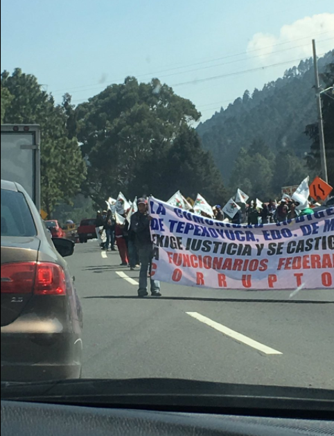 Realizan bloqueo en la México-Toluca - Captura-de-pantalla-2017-02-07-a-las-14.59.48